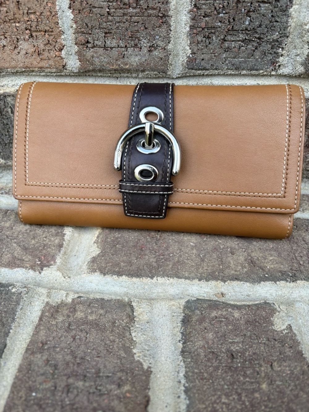 Coach Soho Trifold Two tone Brown Wallet EUC